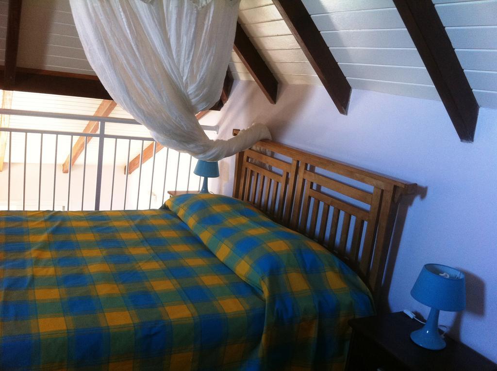 Ferienwohnung Coco D'Iles Terre-de-Bas Zimmer foto