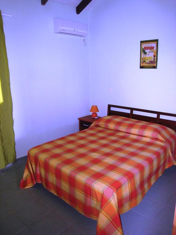 Ferienwohnung Coco D'Iles Terre-de-Bas Zimmer foto